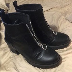 H&M black pull ring zip ankle boots